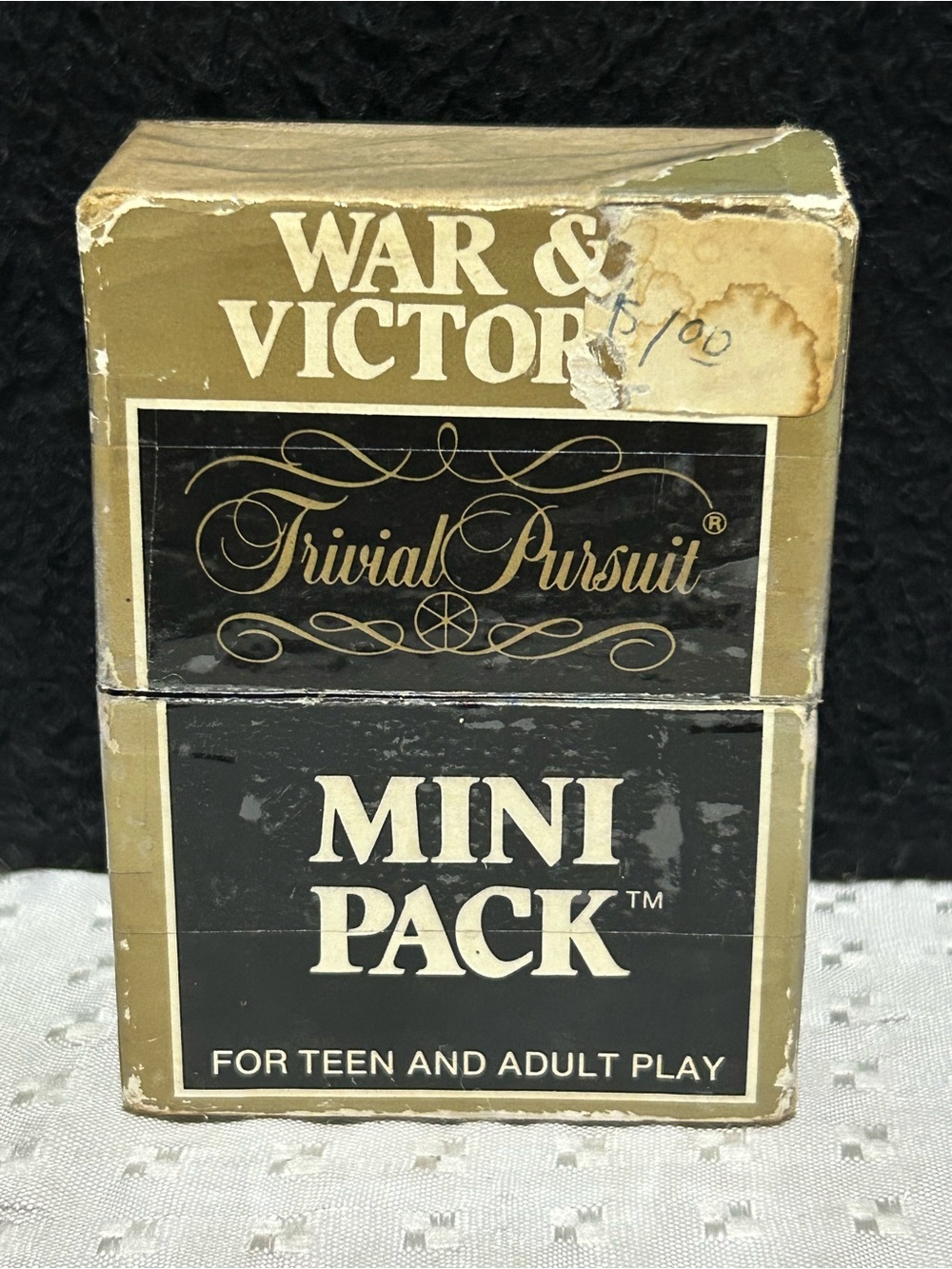 Horn Abbot Trivial Pursuit War & Victory Mini Pack Expansion Box
